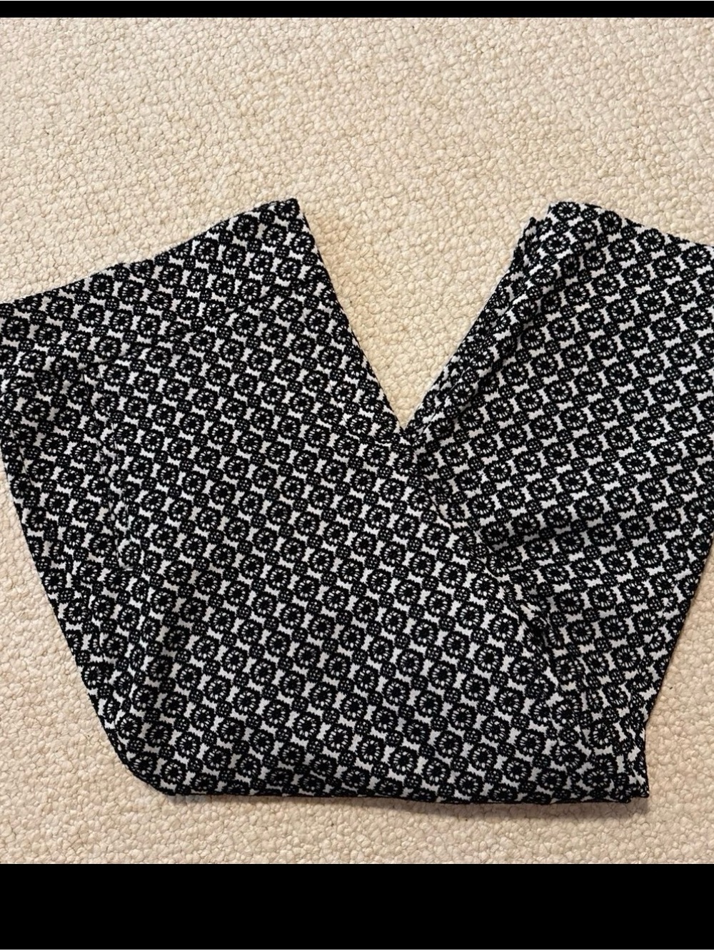 Lane Bryant Women's Black and White Pattern Pants - 28
